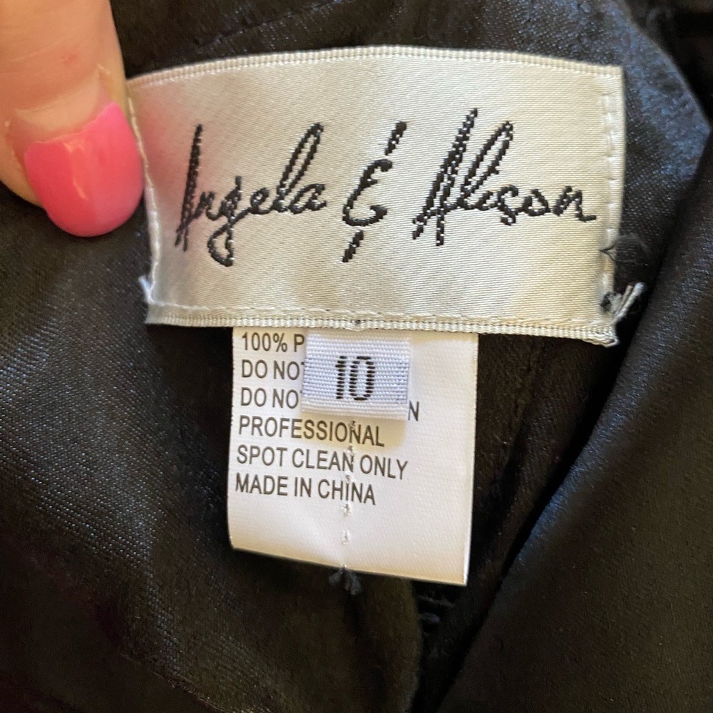 Black prom dress